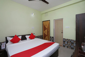 Sri Hari Guest House By OYO Rooms