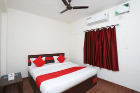 The Dream Palace By OYO Rooms