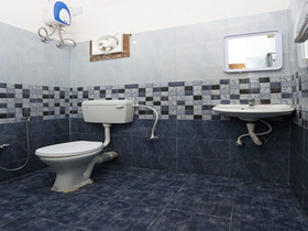 OYO 10512 Shivaas Royal