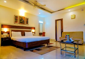 The Kanchan Plaza by FabHotels