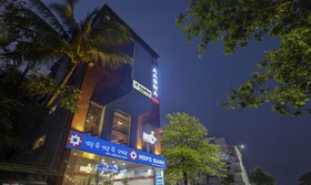 Treebo Trend Aasma Downtown