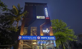 Treebo Trend Aasma Downtown