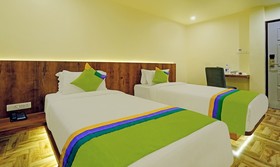 Treebo Trend Hotel Golden Nest