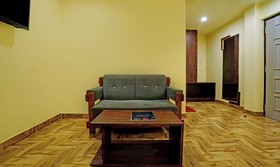 Treebo Trend Hotel Golden Nest