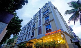 Treebo Trend Hotel Golden Nest