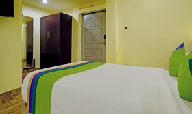 Treebo Trend Hotel Golden Nest