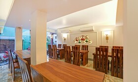 Treebo Trend Lazystay Elite