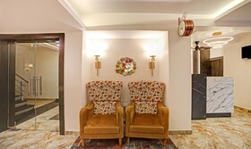 Treebo Trend Lazystay Elite