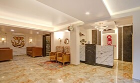 Treebo Trend Lazystay Elite