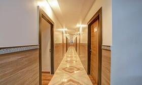 Treebo Trend Lazystay Elite