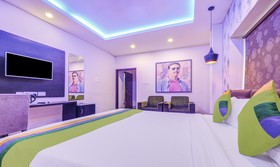 Treebo Trend The Bollywood Hotel