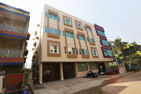 Triple Tree Hotels & Resorts By OYO Rooms