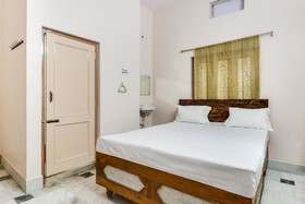 Hotel Bhawani Palace by OYO Rooms