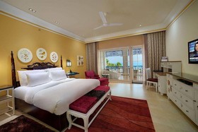 Mayfair Palm Beach Resort