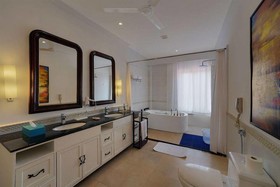Mayfair Palm Beach Resort