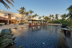 Mayfair Palm Beach Resort