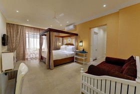 Mayfair Palm Beach Resort