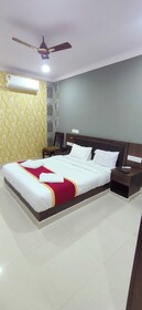 Hotel Sandhya