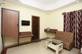 Yogendra Residency by OYO Rooms