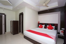 Aayan International by OYO Rooms
