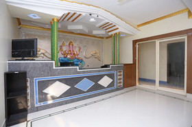 Aayan International by OYO Rooms