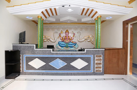 Aayan International by OYO Rooms