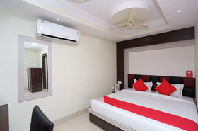 Aayan International by OYO Rooms