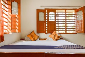 Bobby House by OYO Rooms