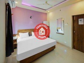 Collection O 87472 Greenland Luxury Hotel