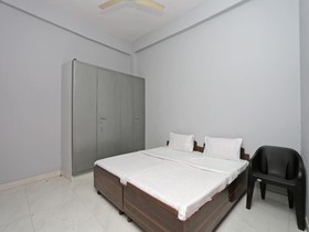Ganesh Lodge by OYO Rooms