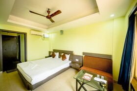 Goroomgo Deep Ganga Inn Puri