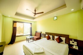 Goroomgo Deep Ganga Inn Puri