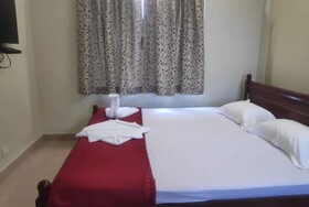 Goroomgo Lovely Star Inn Puri