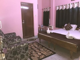 Gunjan Puri by Goroomgo