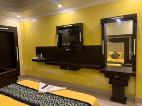 Hotel Asish Puri by Goroomgo