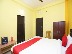 Hotel Blue Moon By OYO Rooms