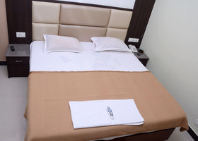 Hotel City Plaza