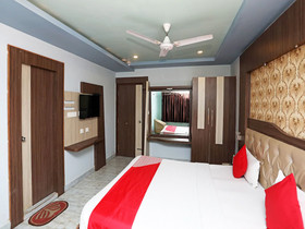 Hotel Dk By OYO Rooms