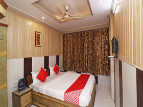 Hotel Golden Bangla by OYO Rooms