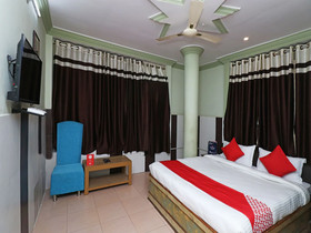 Hotel Golden Bangla by OYO Rooms