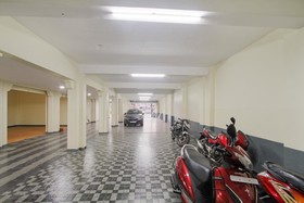 OYO Flagship 70326 Hotel HARI Palace