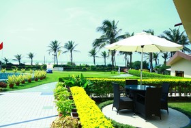 Hotel Holiday Resort