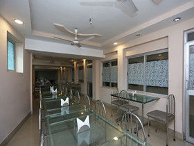 Hotel Larica By OYO Rooms