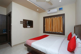Hotel Manorama by OYO Rooms