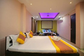 Hotel Pushpa
