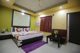 Hotel Pushpa