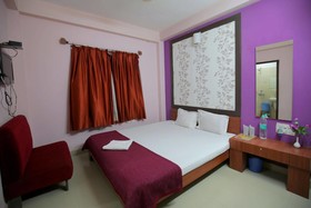 Hotel Pushpa