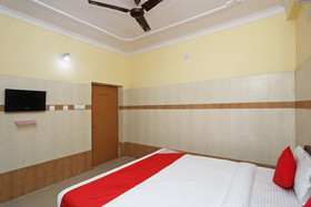 Hotel Star Inn By OYO Rooms