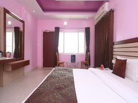 Hotel Swarna Villa