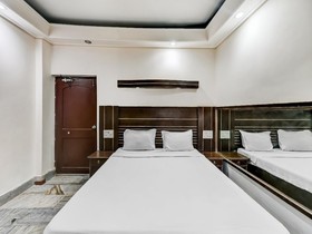 Hotel The Royal by Oyo Rooms
